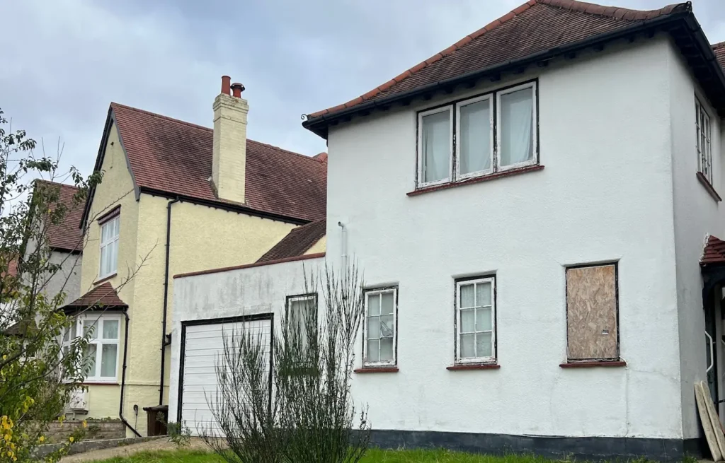 How to Spot Empty Homes Near You by You Spot Property